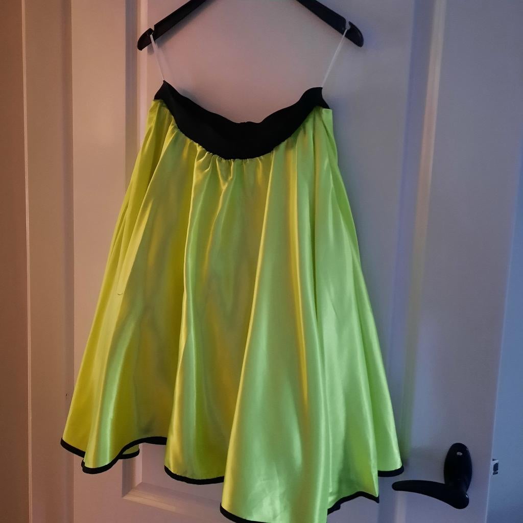 Neon Gele Feestrok, Geel, Ophalen of Verzenden, Zo goed als nieuw, Knielengte