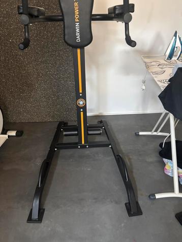 Darwin fitness tower beschikbaar voor biedingen