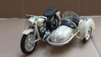 Schaal 1/18 <> BMW R69S MOTOR met ZIJSPAN <> Kleur BEIGE, Ophalen of Verzenden, Gebruikt, Motor, Overige merken