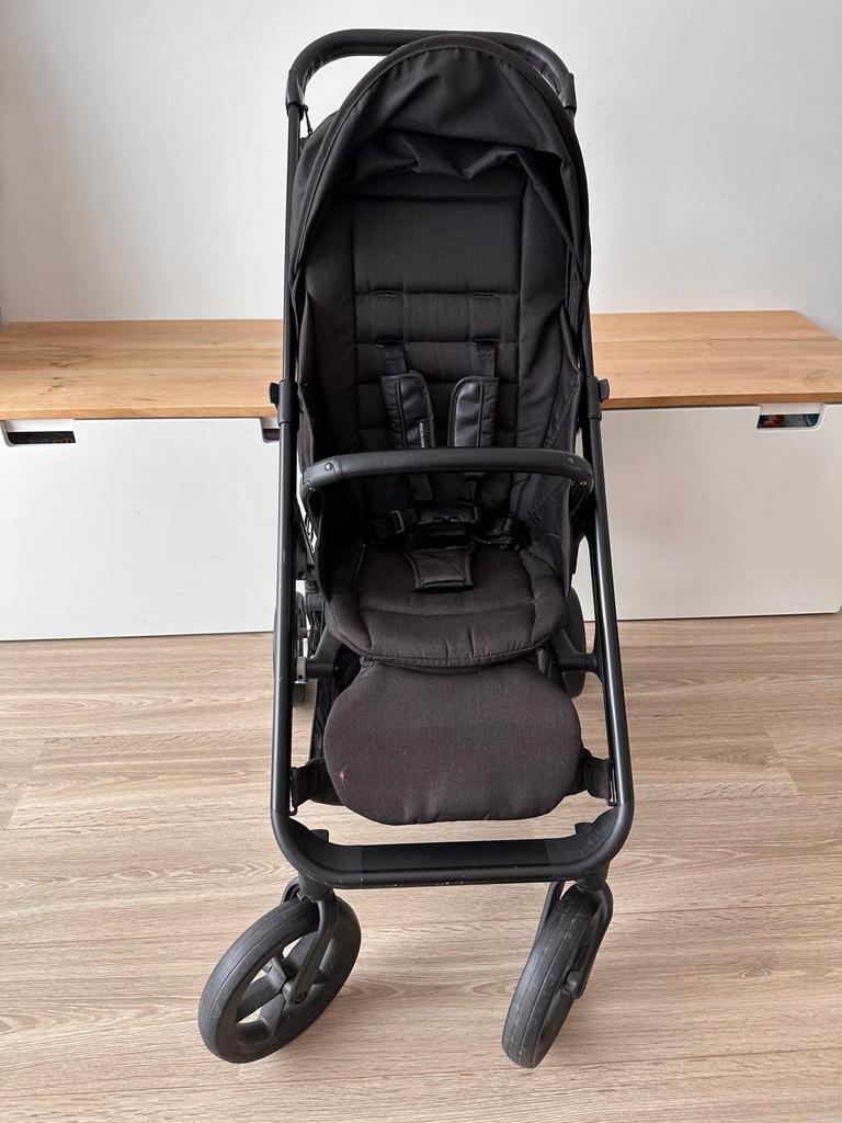 Easy walker Mosey kinderwagen compleet, Kinderen en Baby's, Buggy's, Zo goed als nieuw, Regenhoes, Verstelbare rugleuning, Voetenzak