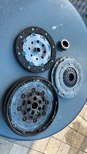 Koppelingset vw transporter t5 beschikbaar voor biedingen