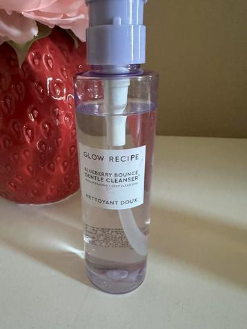 Glow Recipe Blueberry Bounce Gentle Cleanser 160ml beschikbaar voor biedingen