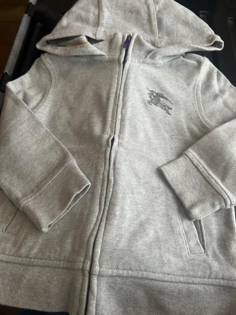 Burberry vest 92-98, Kinderen en Baby's, Ophalen of Verzenden, Zo goed als nieuw, Jongen of Meisje, Trui of Vest