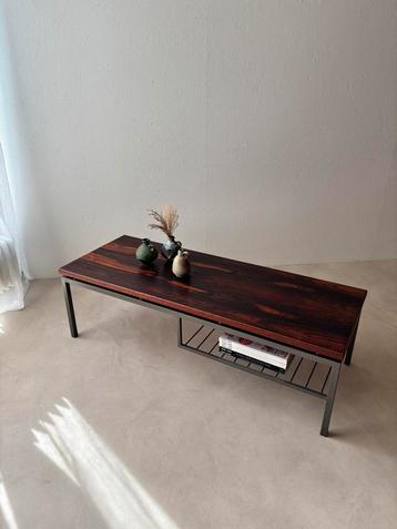 Midcentury design salontafel coffee table 60s rosewood beschikbaar voor biedingen