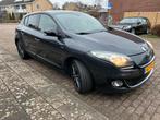 Renault Mégane 1.5 dCi Bose 2012, Auto's, Renault, Voorwielaandrijving, USB, Leder en Stof, Grijs