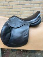 Bruin PDA springzadel 17,5 inch (passervice incl op maat), Dieren en Toebehoren, 8219pn, Gebruikt, Ophalen of Verzenden, Award stables