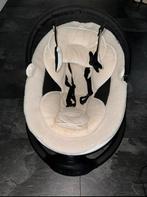 Beige luvion babyswing, Schommelstoel, Met gordel(s) of riempje(s), Zo goed als nieuw, Ophalen