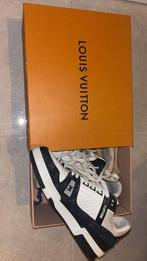 Louis Vuitton sneakers Origineel Maat 45, Kleding | Heren, Schoenen, Ophalen of Verzenden, Zo goed als nieuw, Wit