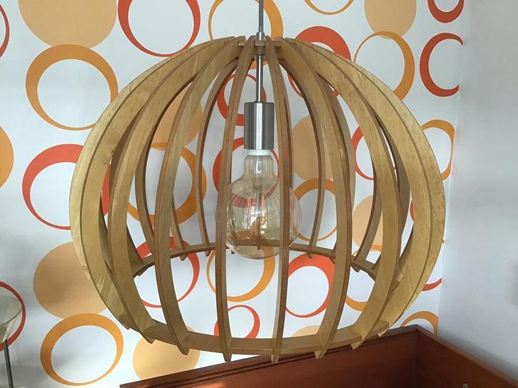 Lucide hanglamp Bounde, mooi licht hout, stijl Deens design, Huis en Inrichting, Lampen | Hanglampen, Zo goed als nieuw, Minder dan 50 cm