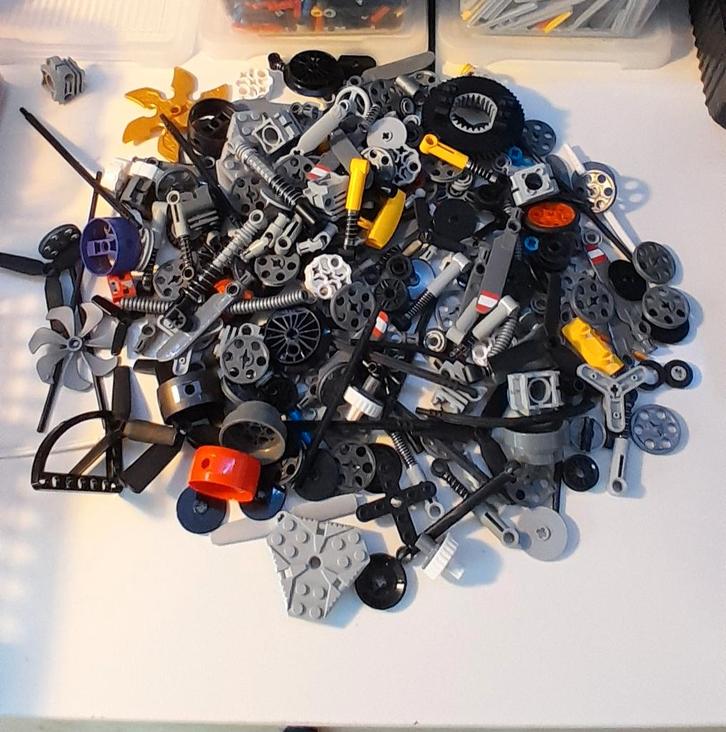 Grote partij Lego onderdelen - Technic, Kinderen en Baby's, Speelgoed | Duplo en Lego, Zo goed als nieuw, Lego, Losse stenen, Ophalen of Verzenden