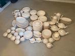 Antiek servies Regout, Ophalen