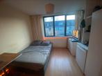 Big Room for Rent AMS 1 April - 1 September, Huizen en Kamers, Amsterdam