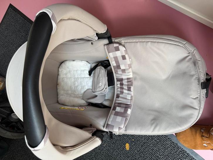 Jane Matrix Light 2 - Autostoel/Reiswieg, Kinderen en Baby's, Autostoeltjes, Zo goed als nieuw, Overige merken, Ophalen