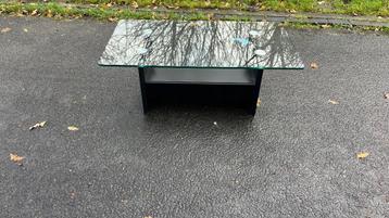 Salontafel beschikbaar voor biedingen