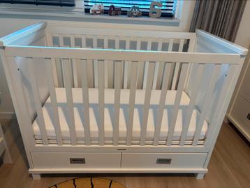 Kidsmill ledikant met lades + Aerosleep matras beschikbaar voor biedingen