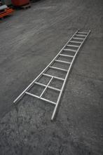 Aluminium trap ladder | 320 hoog, Doe-het-zelf en Verbouw, Ladders en Trappen, Gebruikt, Niet ingevuld, Ladder, Niet ingevuld