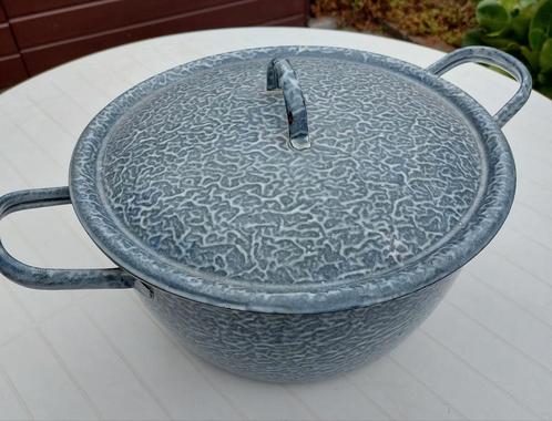 Grote grijs gewolkte emaille pan 32 cm izgs, Huis en Inrichting, Keuken | Potten en Pannen, Gebruikt, Koekenpan of Braadpan, Overige materialen