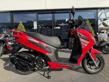 Aprilia SXR 50 45 km Sport E5 beschikbaar voor biedingen