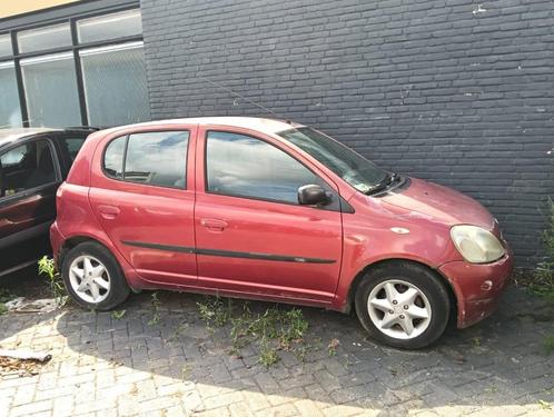Toyota Yaris mooi auto voor export BJ 2002!! benzine Airco!, Auto's, Toyota, Particulier, Yaris, Benzine, Handgeschakeld, Rood