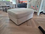 Kivik poef beige, Huis en Inrichting, Banken | Voetenbanken en Poefen, Ophalen, Gebruikt, Rechthoekig, 75 tot 100 cm