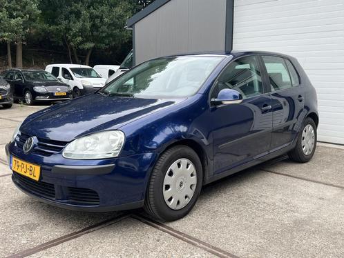 Volkswagen Golf 1.6 FSI Trendline | Airco | Cruise | NW APK, Auto's, Volkswagen, Bedrijf, Golf, Airbags, Airconditioning, Boordcomputer