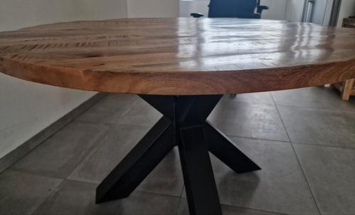 Eettafel rond massief teakhout 130cm, Huis en Inrichting, Tafels | Eettafels, Gebruikt, 100 tot 150 cm, 100 tot 150 cm, Vijf personen of meer