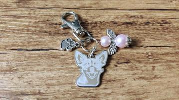 ACTIE -20% Sleutelhanger Chihuahua RVS met beschermengeltje beschikbaar voor biedingen