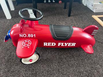 Retro Loopvliegtuig - Red Flyer beschikbaar voor biedingen