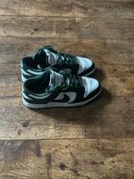 NIKE dunk low ‘michigan state’ groen 42,5, Overige kleuren, Nike, Ophalen of Verzenden, Sneakers of Gympen