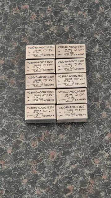 10 Siemens relais V23040-A0002-B201 – nieuw
 beschikbaar voor biedingen