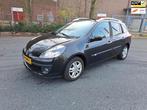 Renault Clio Estate TCE 100 Expression, Auto's, Renault, Voorwielaandrijving, Gebruikt, Zwart, 4 cilinders