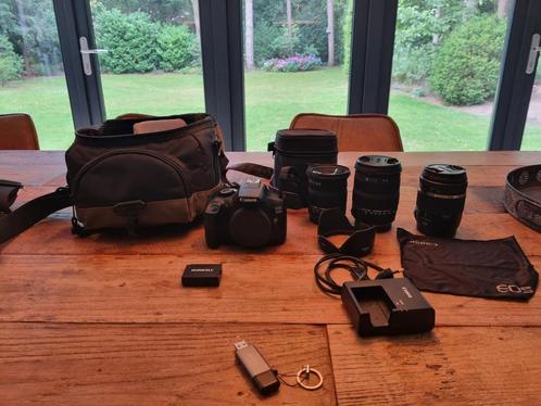 Canon 1300d met Sigma 17-70, Sigma 18-200 en Tamron 18-200., Audio, Tv en Foto, Fotografie | Lenzen en Objectieven, Zo goed als nieuw
