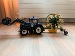 Bruder trekker New Holland + hooischudder, Hobby en Vrije tijd, Modelauto's | 1:32, Ophalen of Verzenden, Zo goed als nieuw, Tractor of Landbouw