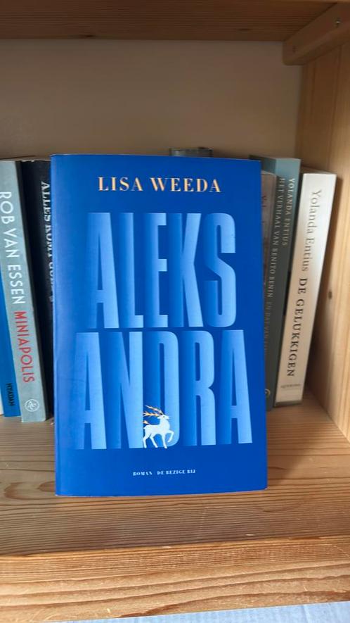 Lisa Weeda - Aleksandra, Boeken, Literatuur, Zo goed als nieuw, Nederland, Ophalen of Verzenden