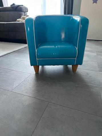 Kinder fauteuil beschikbaar voor biedingen