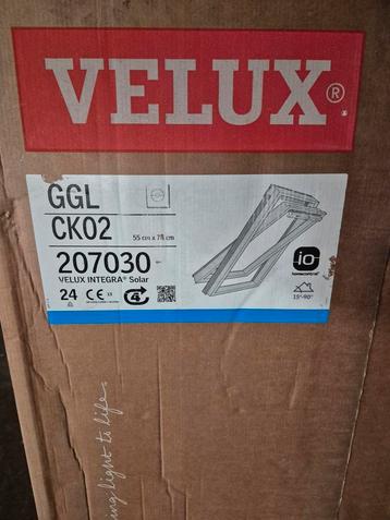 Velux dakraam GGL ck02 207030 - 55x78.bxh beschikbaar voor biedingen
