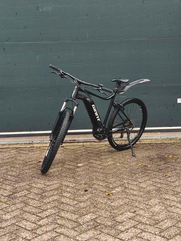 2023 Giant Talon E+ E-Mountainbike xxl - Zo Goed Als Nieuw! beschikbaar voor biedingen