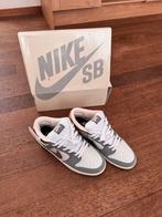 Nike SB Dunk Low BS199, Kleding | Heren, Schoenen, Overige kleuren, Nike, Ophalen of Verzenden, Sneakers of Gympen