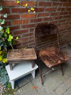 Oude metalen klapstoel, Ophalen, Gebruikt, Bruin, Metaal