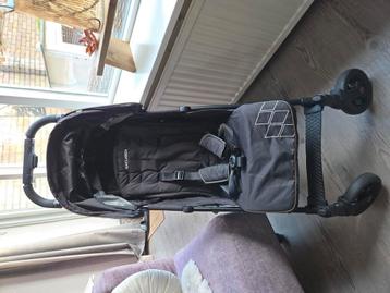 Mac Laren buggy beschikbaar voor biedingen