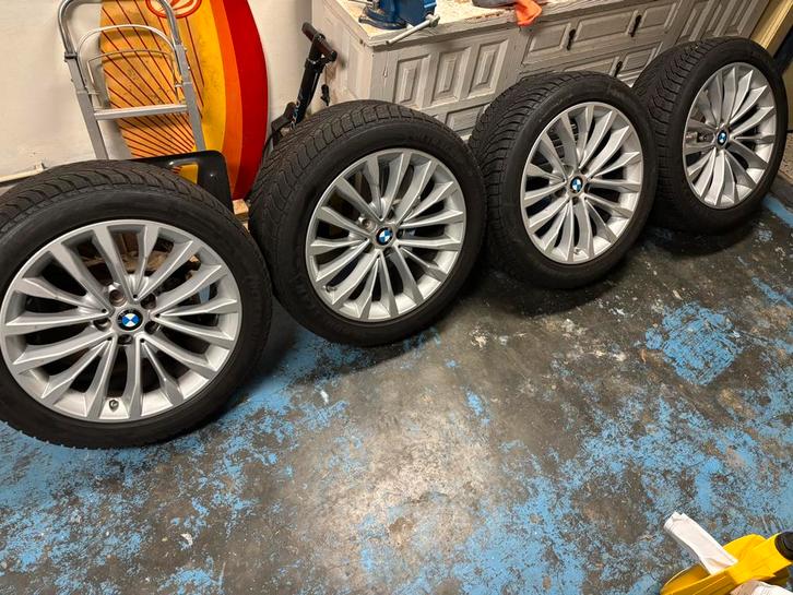 BMW 5 serie winterbanden set 245/45/ R18. BJ 2017-2024, Auto-onderdelen, Banden en Velgen, Banden en Velgen, Winterbanden, 18 inch