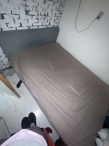 Bed & Mattress