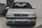 Volkswagen Vento 1.8 GL // 46.000 km // LEDER // OPEN DAK //, Auto's, Oldtimers, Stoelverwarming, Zwart, Volkswagen, Bedrijf