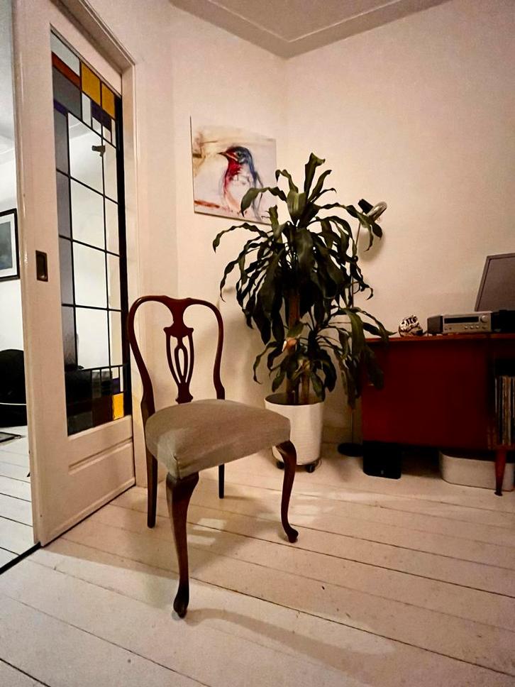 Set van twee Queen Anne/Chippendale revival stoelen, Huis en Inrichting, Stoelen, Gebruikt, Twee, Hout, Bruin, Ophalen