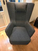 Ikea omtänksam fauteuil met hocker, Huis en Inrichting, Fauteuils, Ophalen, Hout, 75 tot 100 cm, Zo goed als nieuw