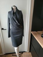Leuke grijze wollen Tommy Hilfiger jurk maat S, Ophalen of Verzenden, Zo goed als nieuw, Knielengte, Maat 36 (S)