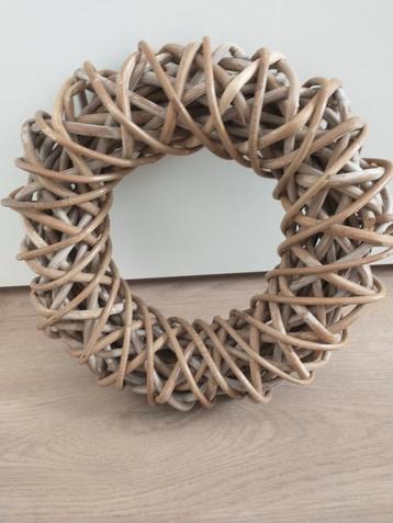 Mooie krans diameter 30 cm beschikbaar voor biedingen
