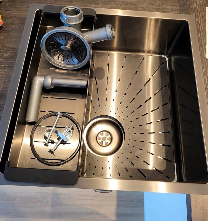 Caressi Spoelbak Gun Metal - CAPP40R10GM - Nieuwstaat!, Huis en Inrichting, Keuken | Keukenelementen, Nieuw, Minder dan 100 cm