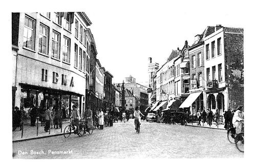 938666	Den Bosch	1957 Pensmarkt	Hema	Gelopen met postzegel, Verzamelen, Ansichtkaarten | Nederland, Gelopen, Noord-Brabant, 1940 tot 1960