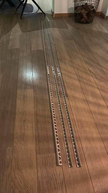 Tegel(afwerk) strips Schluter creme mat 2,5 m 3 stuks beschikbaar voor biedingen